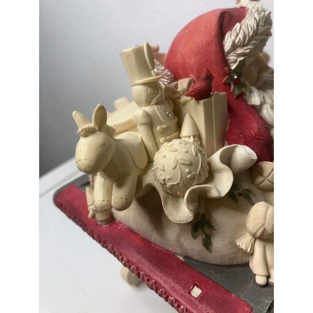 RARE Enesco The Heart Of Christmas Masterpiece Santa With Sleigh 4057643 Retired